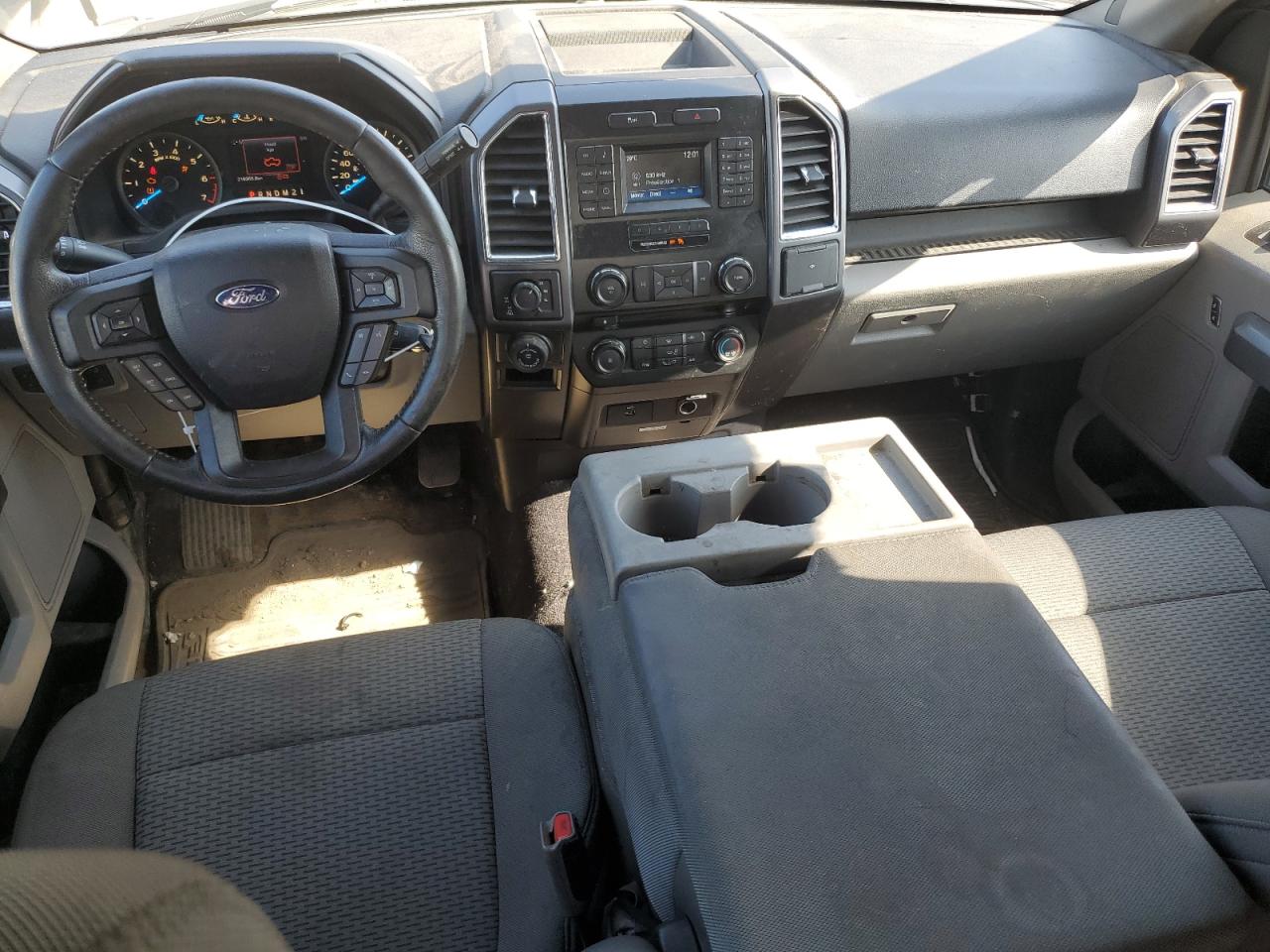 FORD F-150 SUPERCREW