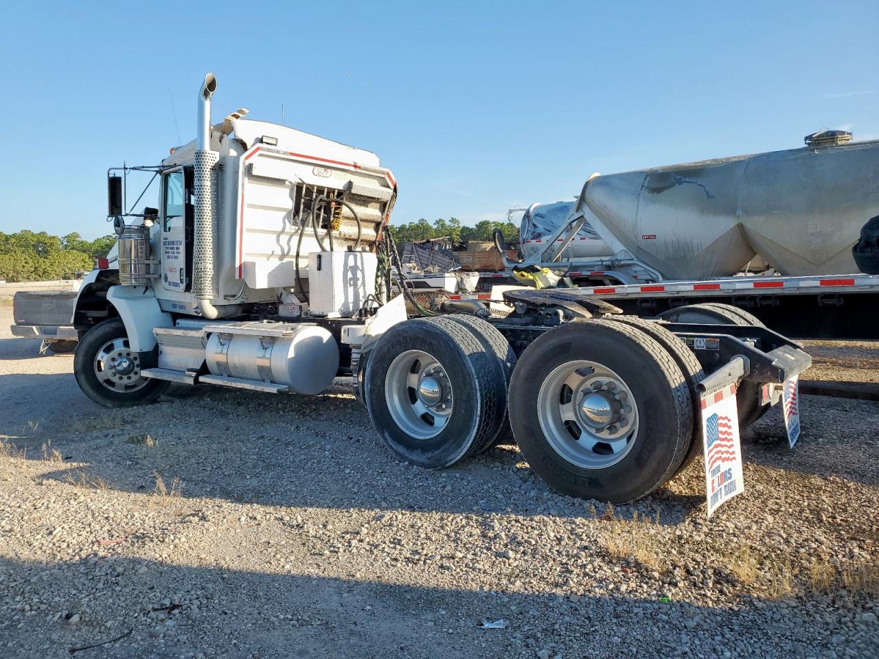 Lot #3303864717 2020 KENWORTH T800