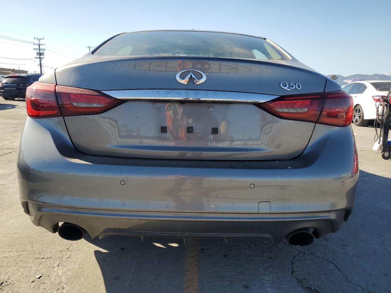 INFINITI Q50 LUXE