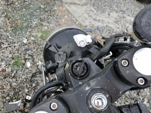 2001 KAWASAKI ZR1200 A JKAZR9A131A009242