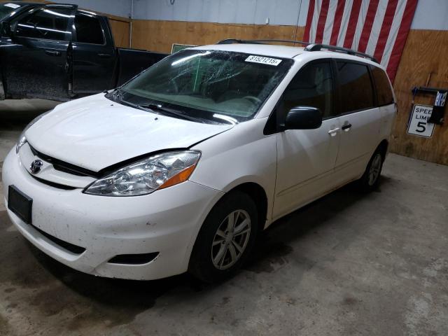 TOYOTA SIENNA CE