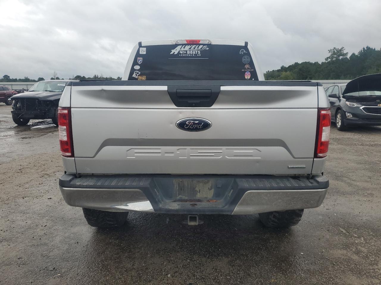 FORD F-150 SUPERCREW