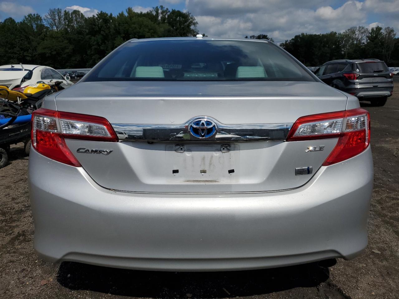 TOYOTA CAMRY HYBRID