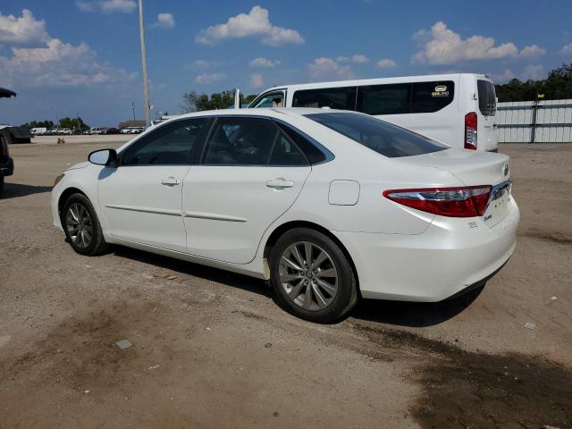 2017 TOYOTA CAMRY LE 4T1BF1FK7HU692196