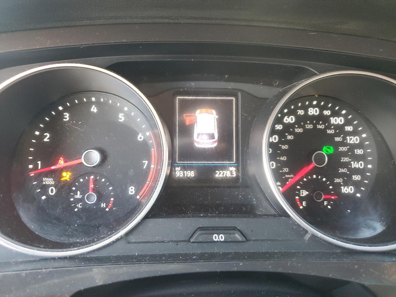 VOLKSWAGEN TIGUAN SE