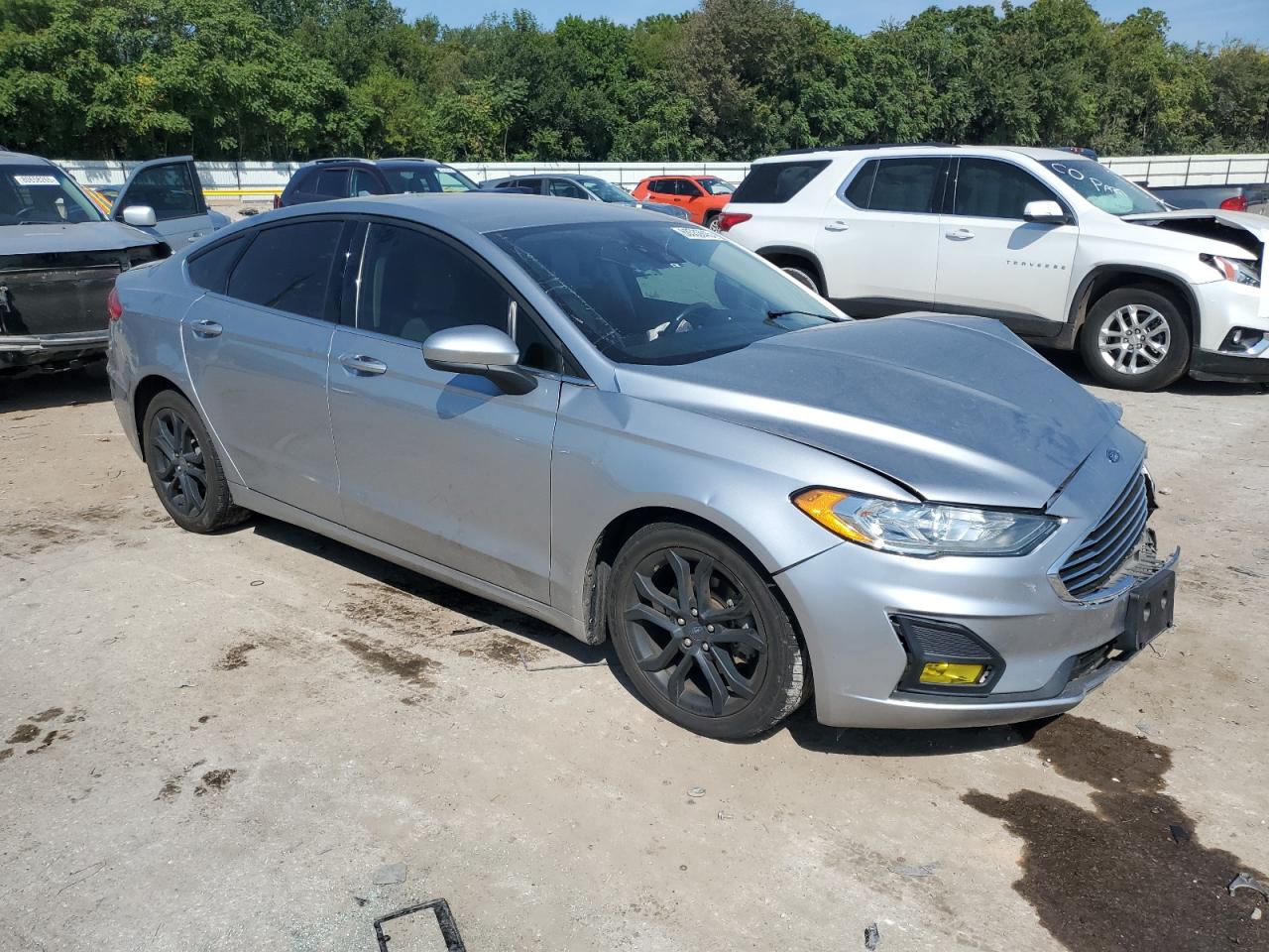 FORD FUSION SE