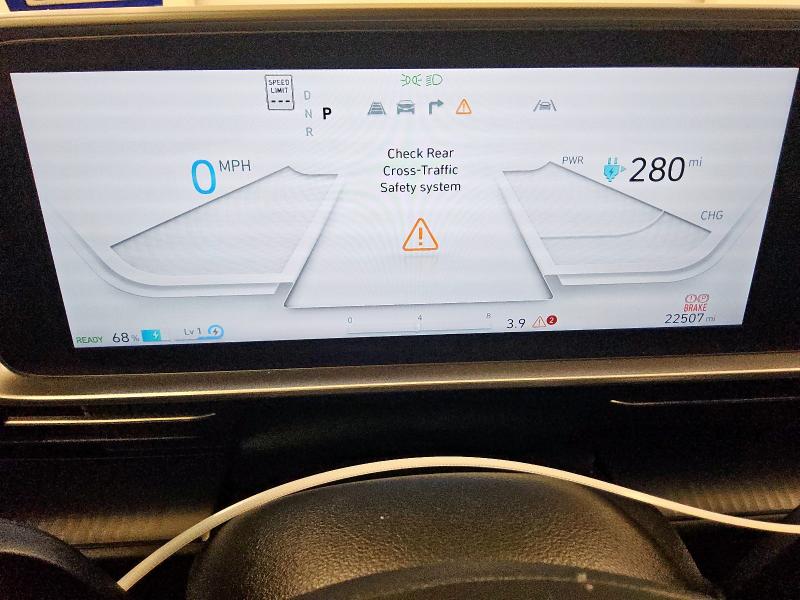 2024 HYUNDAI IONIQ 6 SE - KMHM24AC3RA073538