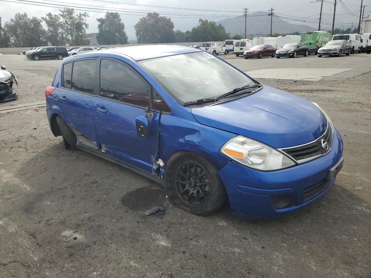 NISSAN VERSA S