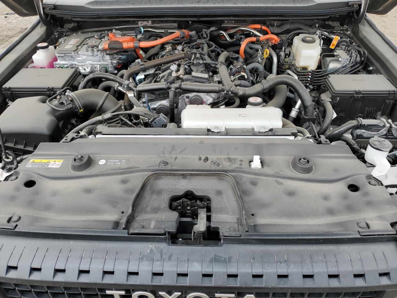 TOYOTA LAND CRUISER BASE