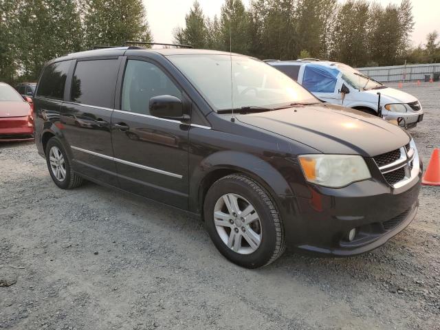 2011 DODGE GRAND CARAVAN CREW - 2D4RN5DG8BR685826