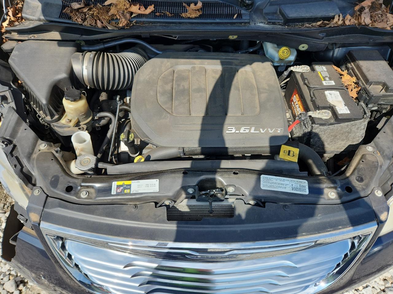 CHRYSLER TOWN & COUNTRY TOURING