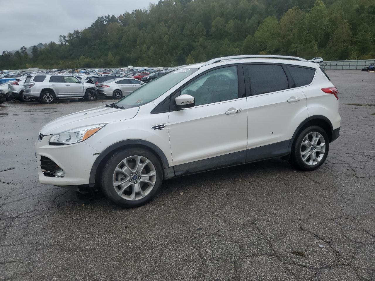 FORD ESCAPE TITANIUM