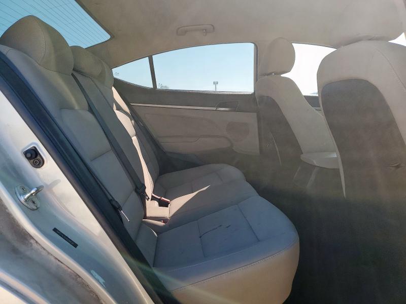 2017 HYUNDAI ELANTRA SE - 5NPD74LF6HH189126