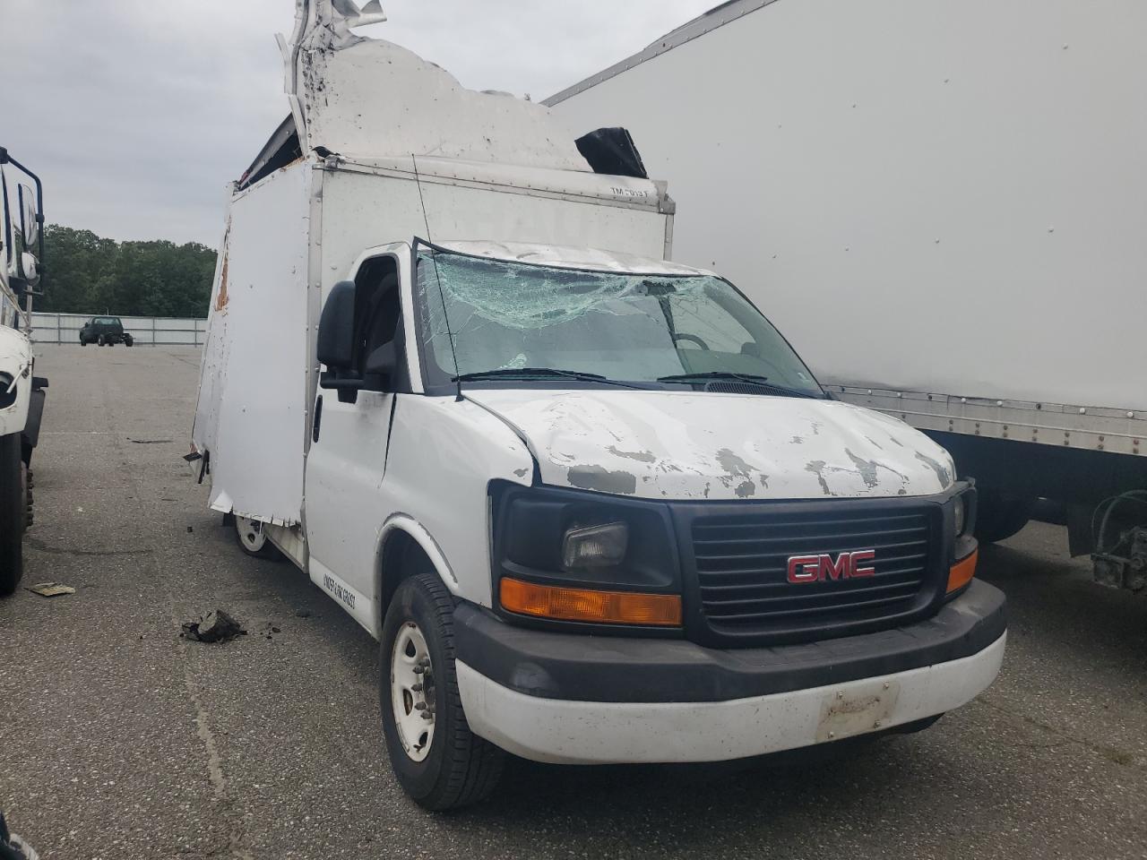 GMC SAVANA CUTAWAY G3500