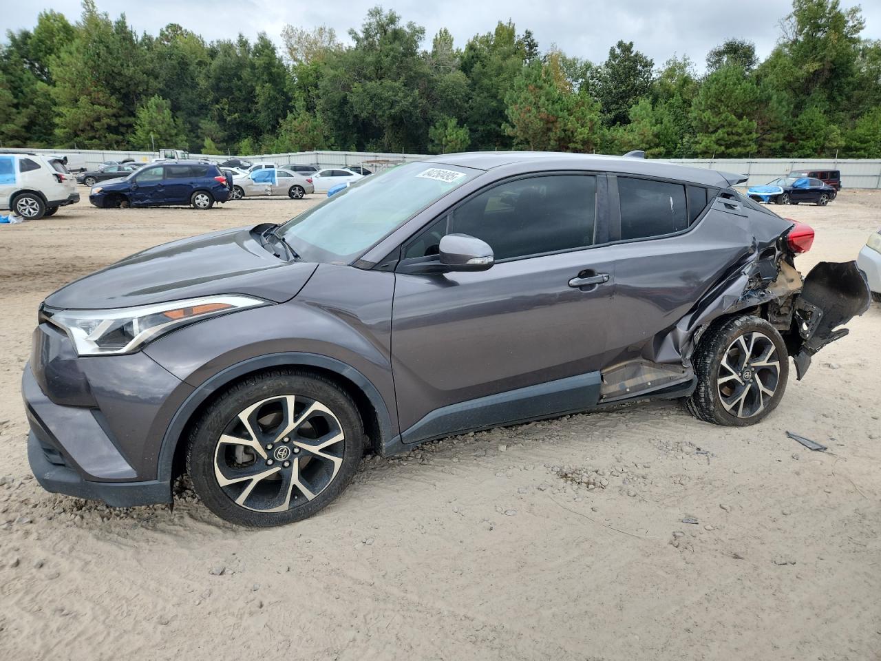 TOYOTA C-HR XLE