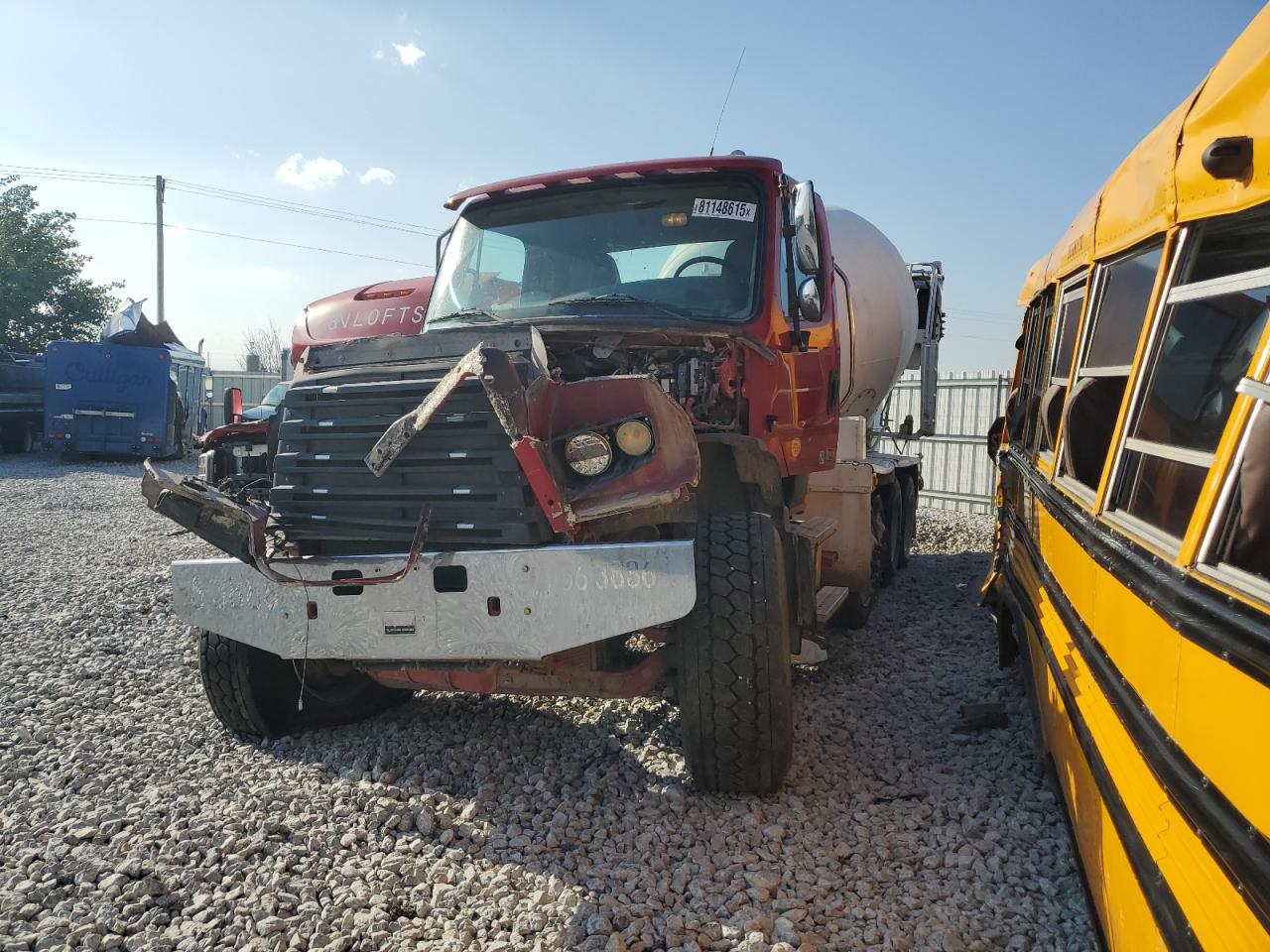 Lot #3247763225 2017 FREIGHTLINER 114SD