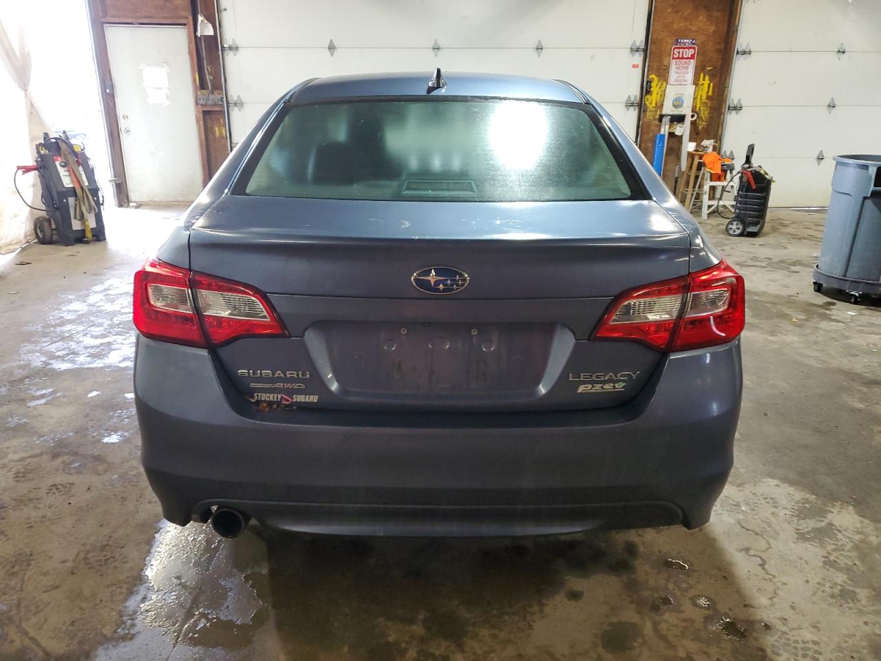 SUBARU LEGACY 2.5I LIMITED