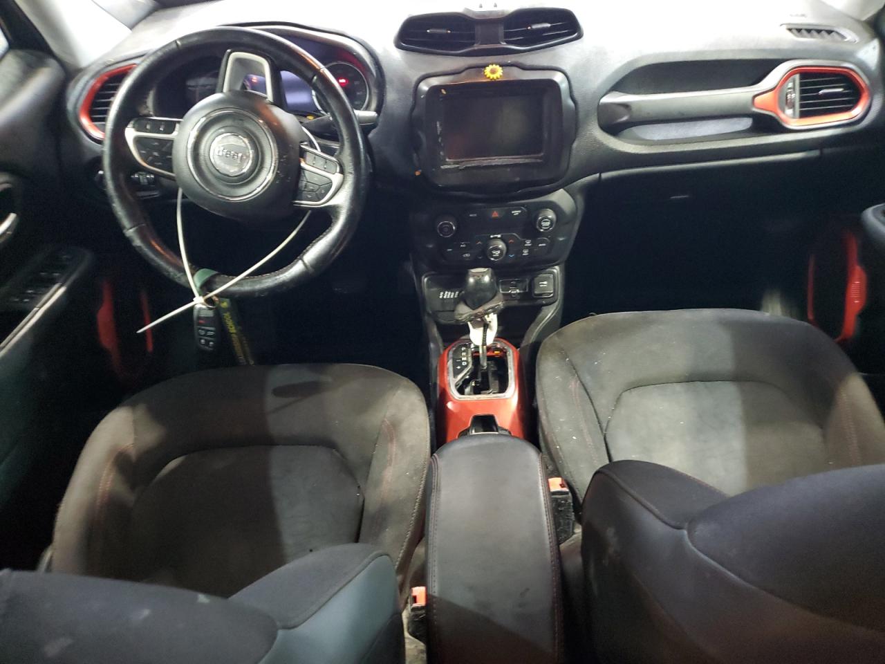 JEEP RENEGADE TRAILHAWK