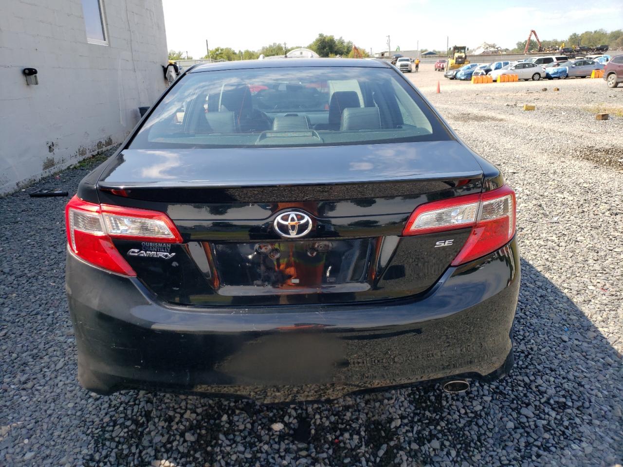 TOYOTA CAMRY L