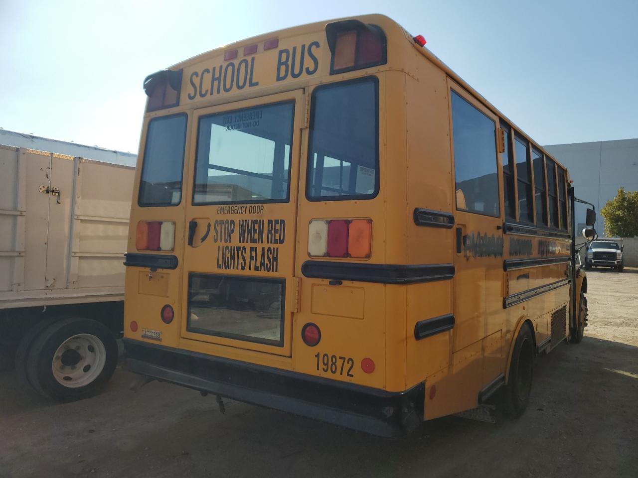 Lot #3264997916 2011 FREIGHTLINER CHASSIS B2