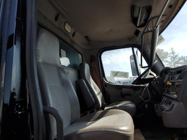 2009 FREIGHTLINER M2 106 MED #3285656648