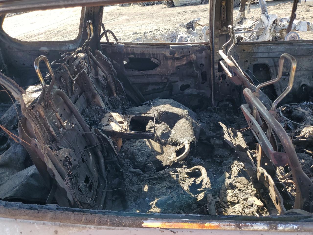 NISSAN PATHFINDER SV