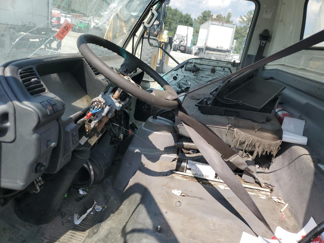 Lot #3242477977 2007 GMC W4500 W450