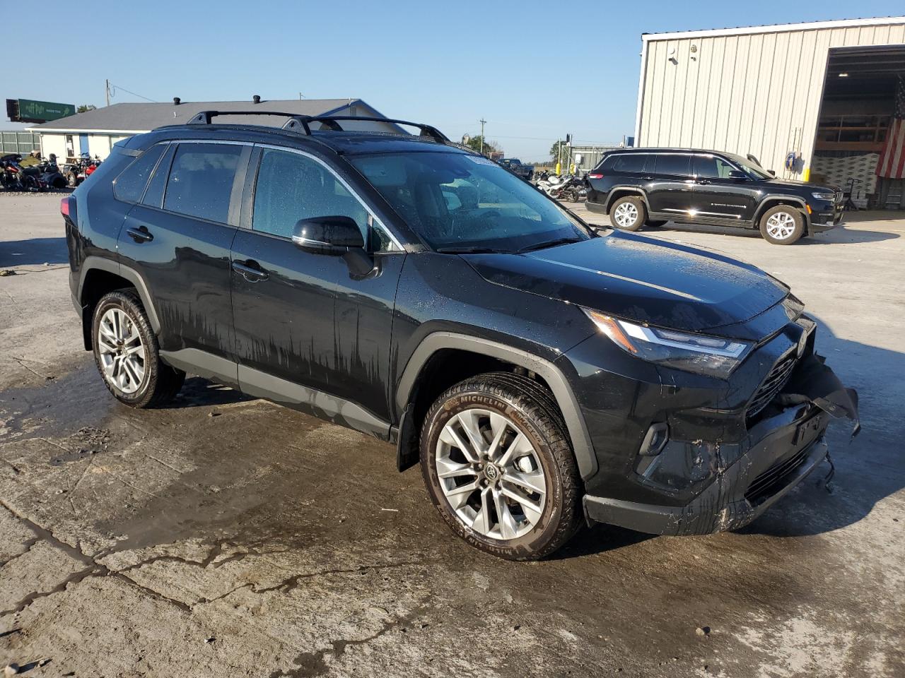 TOYOTA RAV4 XLE PREMIUM