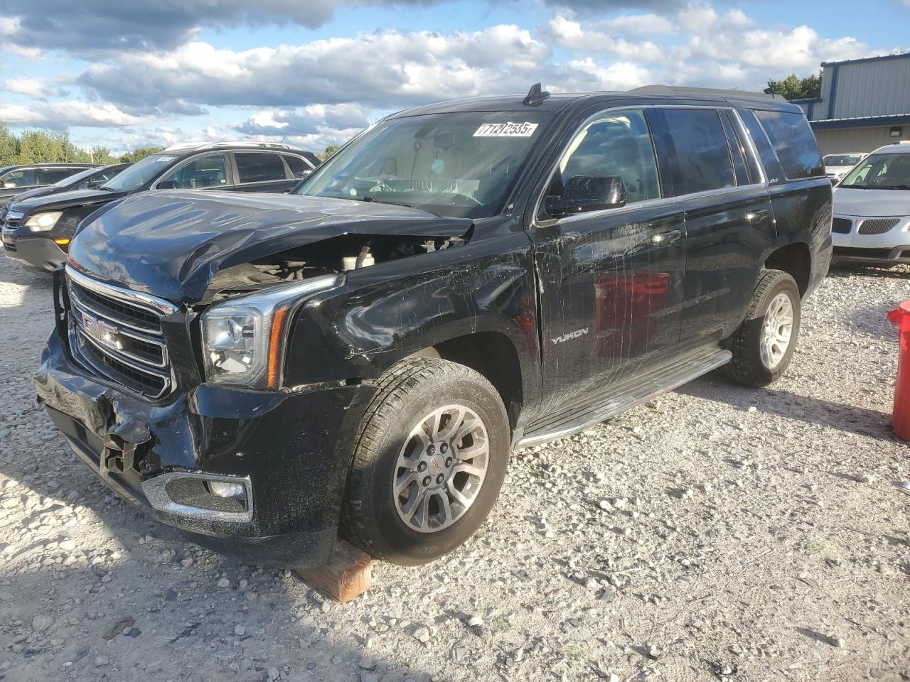 GMC YUKON SLE