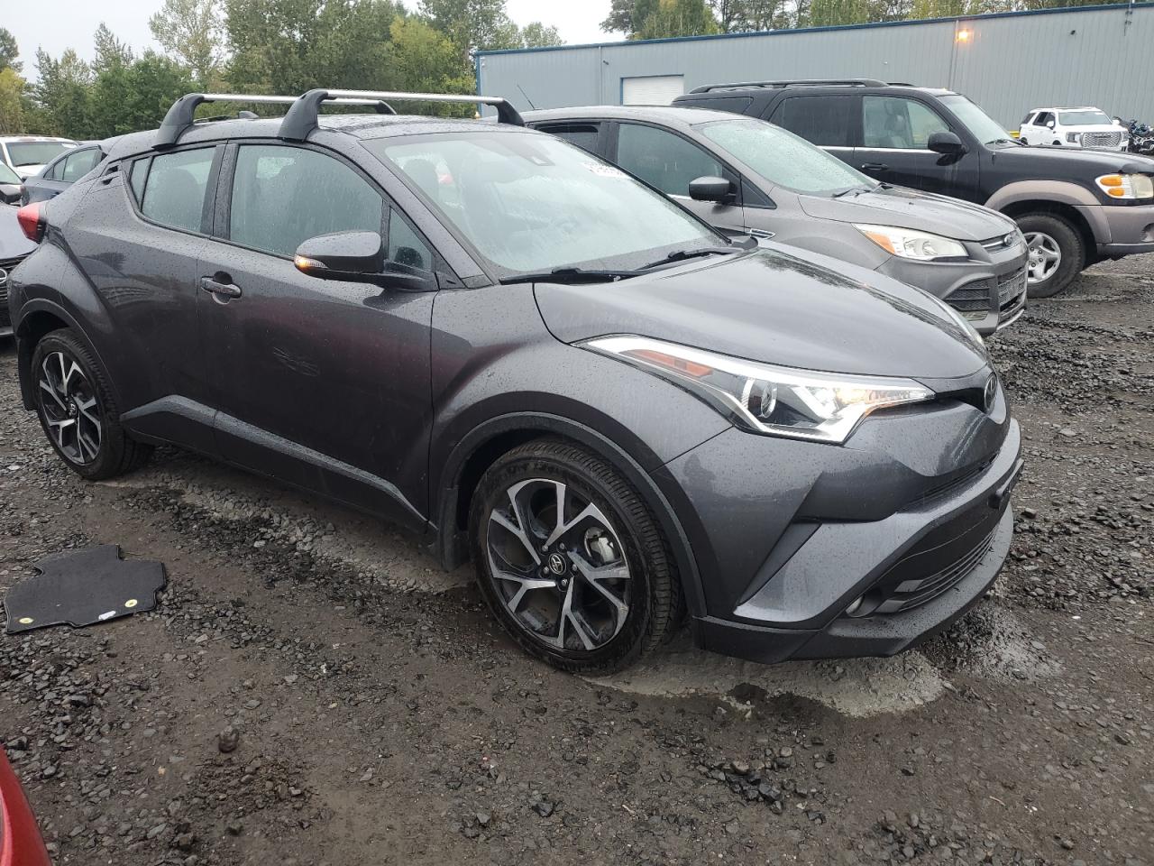 TOYOTA C-HR XLE