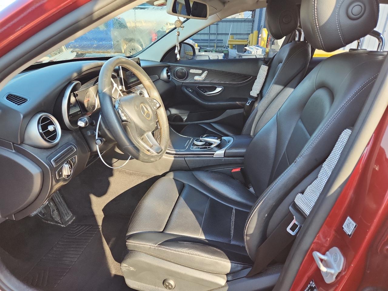 MERCEDES-BENZ C-CLASS 300