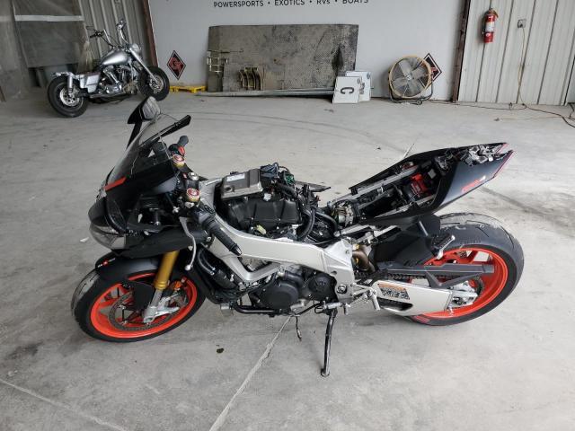 2024 APRILIA RSV4 1100 ZD4KYUA03RS000927