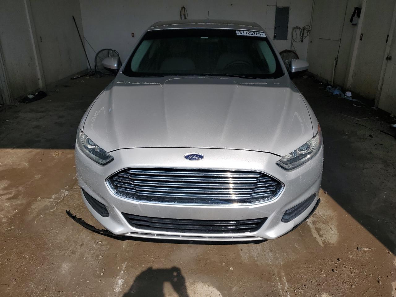 FORD FUSION S