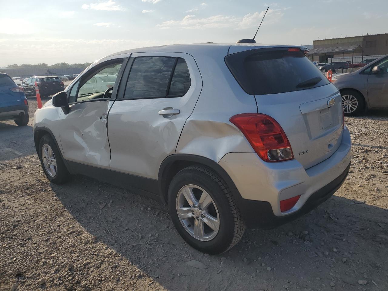 CHEVROLET TRAX LS