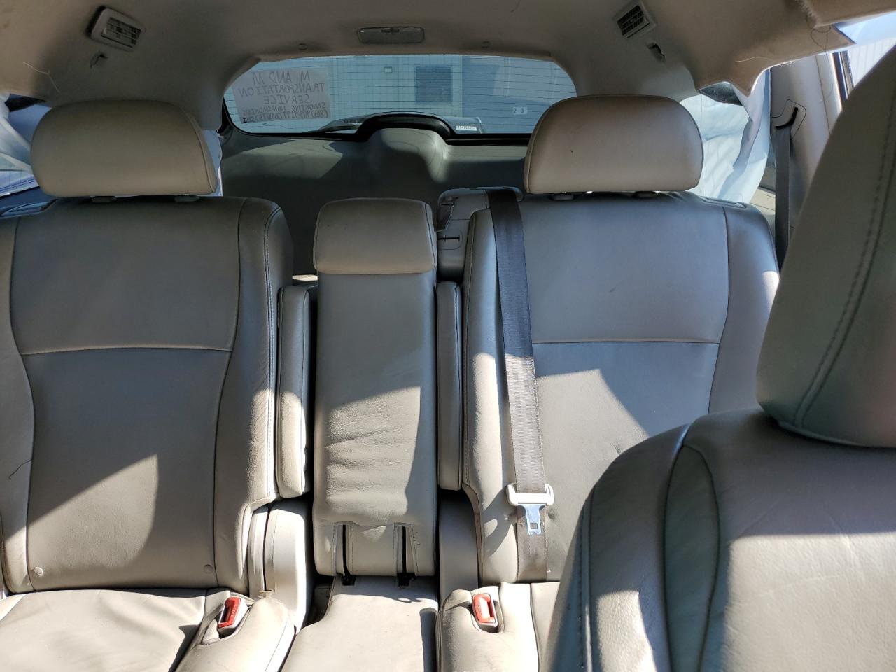 TOYOTA HIGHLANDER BASE