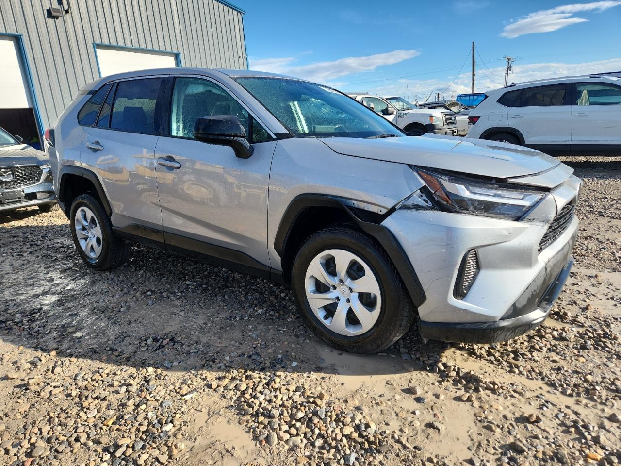 TOYOTA RAV4 LE