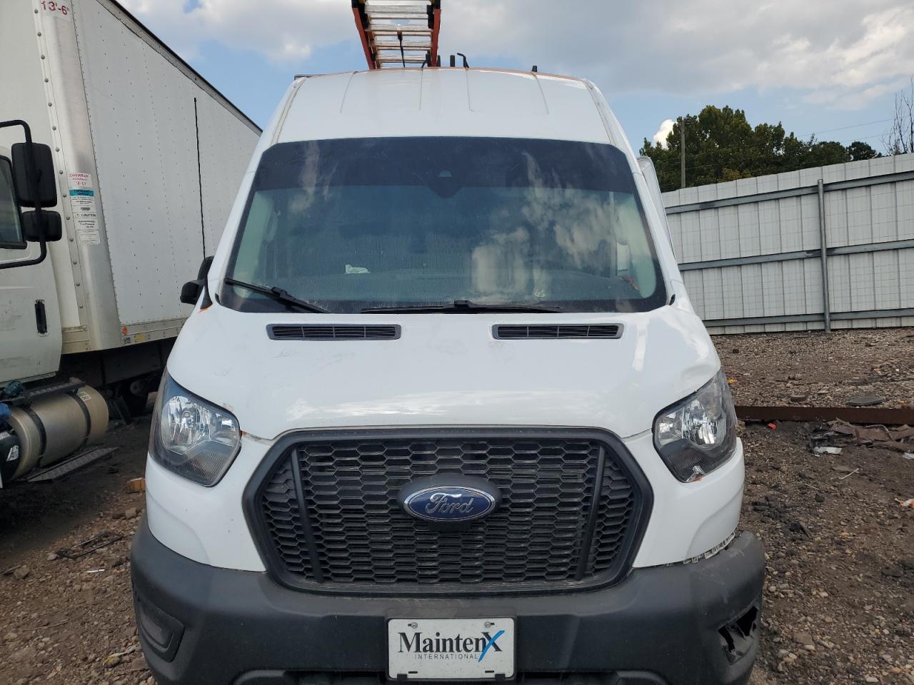 Lot #3315966103 2023 FORD TRANSIT T-