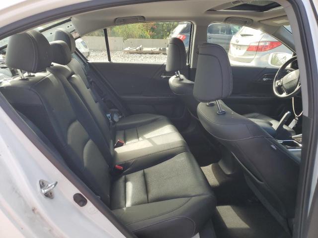 2017 HONDA ACCORD TOU - JHMCR6F74HC023333