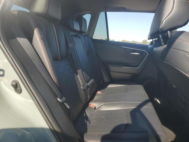 2019 TOYOTA RAV4 ADVENTURE 2T3J1RFV4KC014539