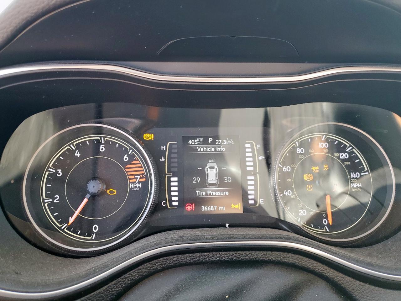 JEEP GRAND CHEROKEE LATITUDE PLUS