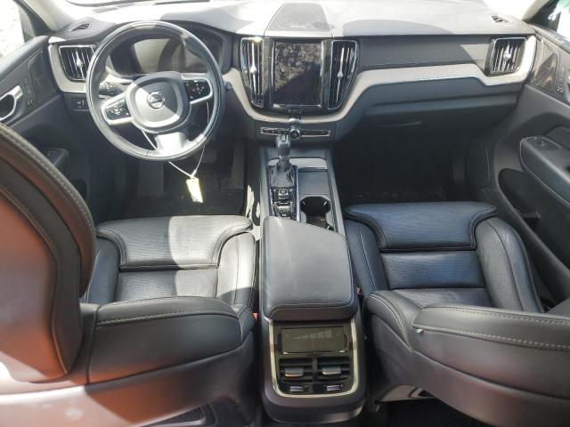2021 VOLVO XC60 T5 IN YV4102RL4M1876001