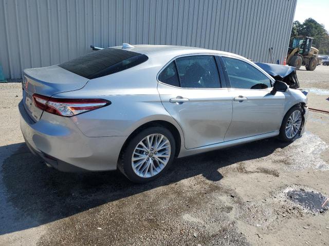 2020 TOYOTA CAMRY XLE 4T1F11AK3LU364810