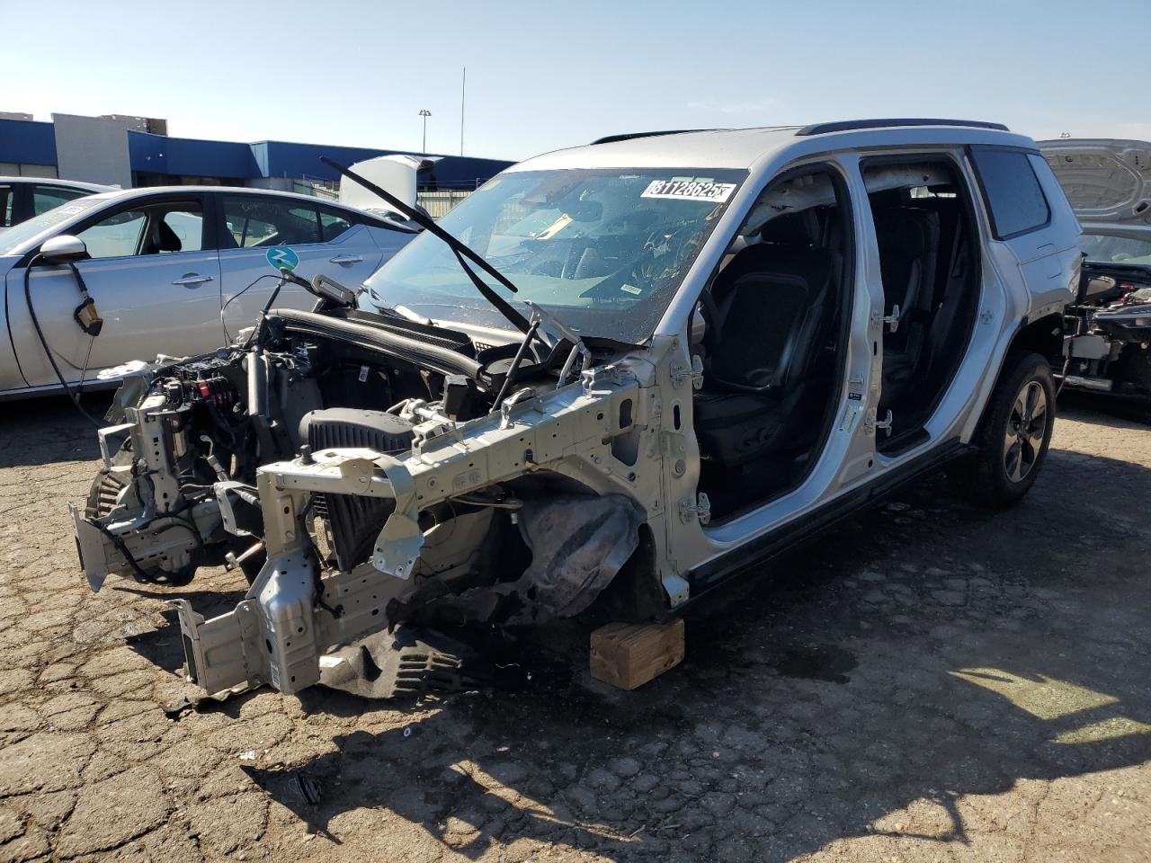 JEEP GRAND CHEROKEE L LAREDO