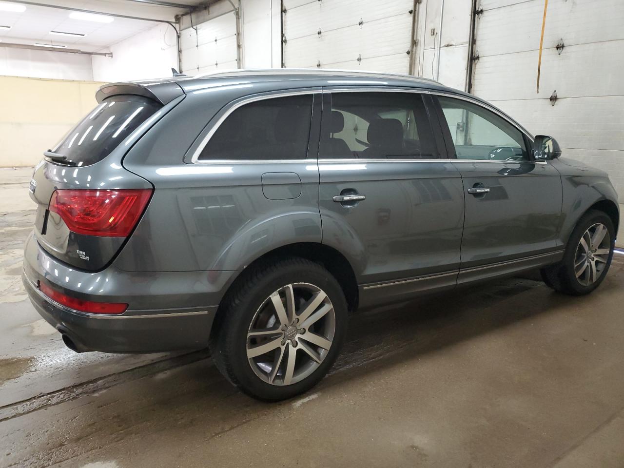 AUDI Q7 PREMIUM PLUS