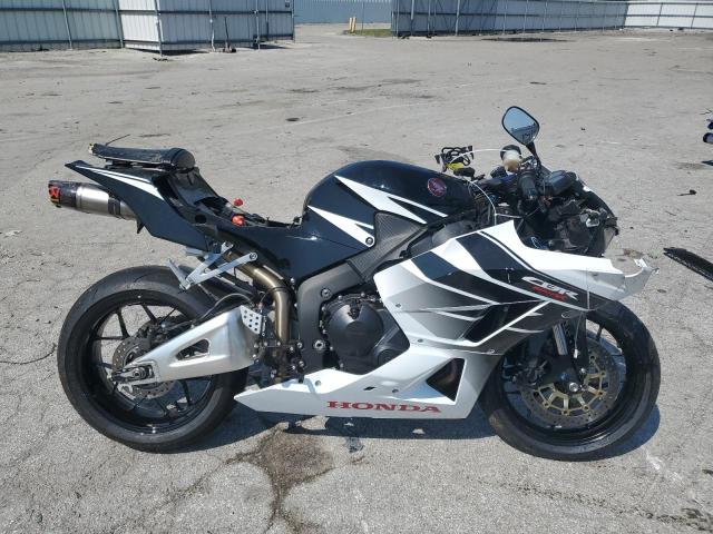 Global Auto Auctions: 2016 HONDA CBR600 RR