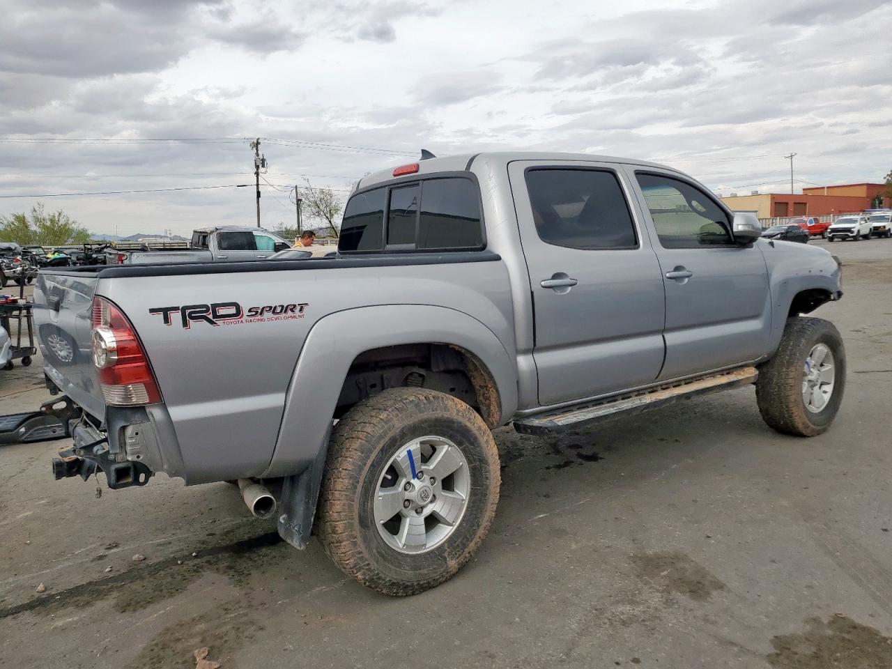 TOYOTA TACOMA DOUBLE CAB