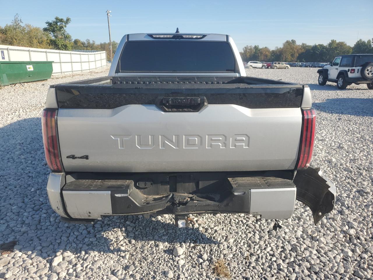 TOYOTA TUNDRA CREWMAX PLATINUM