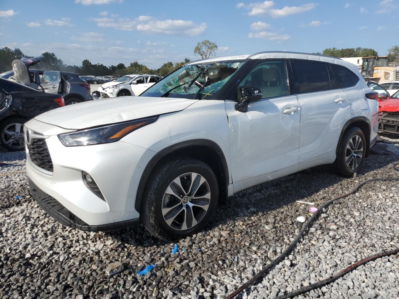 TOYOTA HIGHLANDER LE