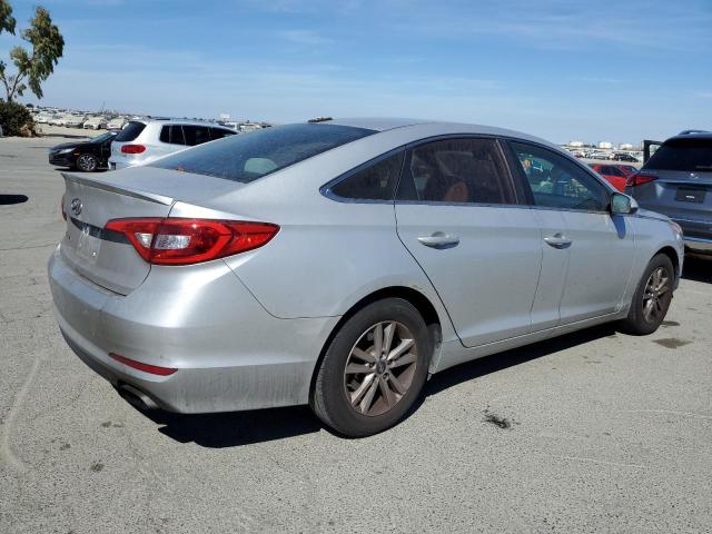 2016 HYUNDAI SONATA SE 5NPE24AF5GH408050