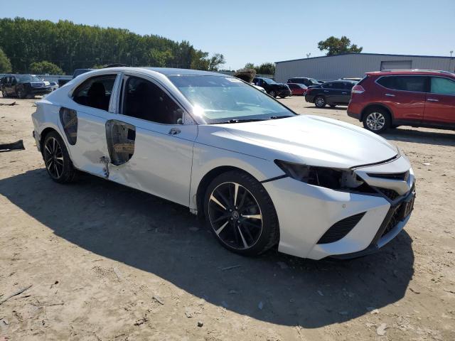 2018 TOYOTA CAMRY XSE 4T1BZ1HK2JU018984